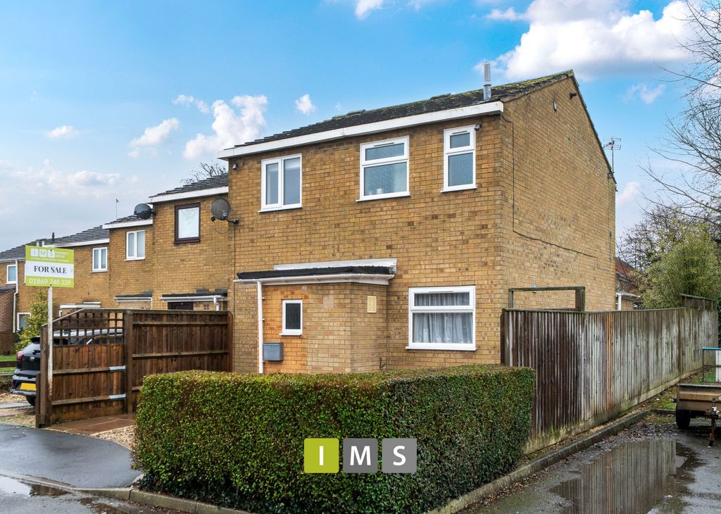 Property photo 2 of 20