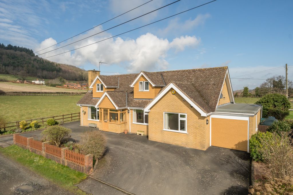 Property photo 1 of 27