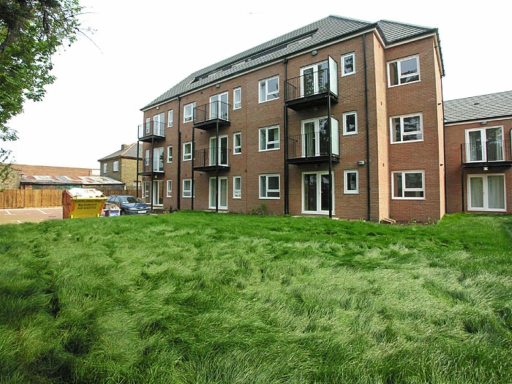 Property photo 2 of 7