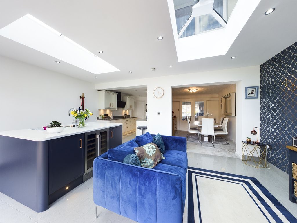 Property photo 3 of 26