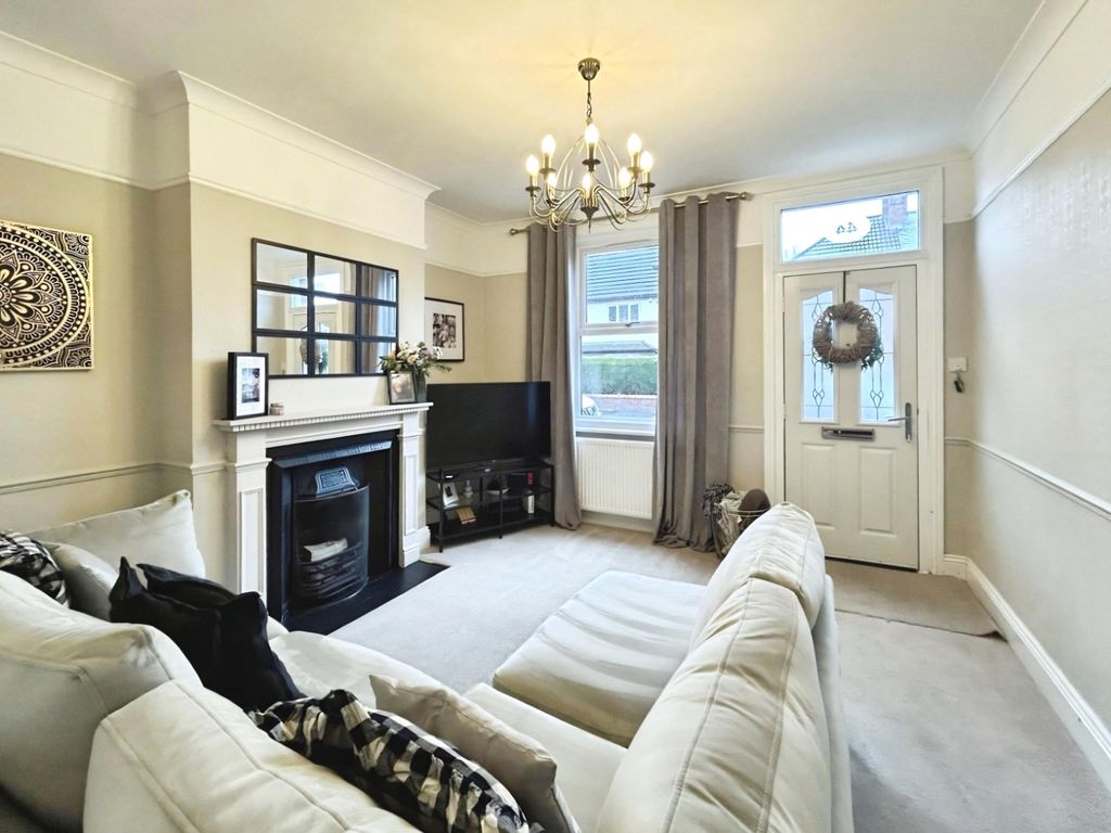 Property photo 3 of 21 Pbox-Img.Jpg