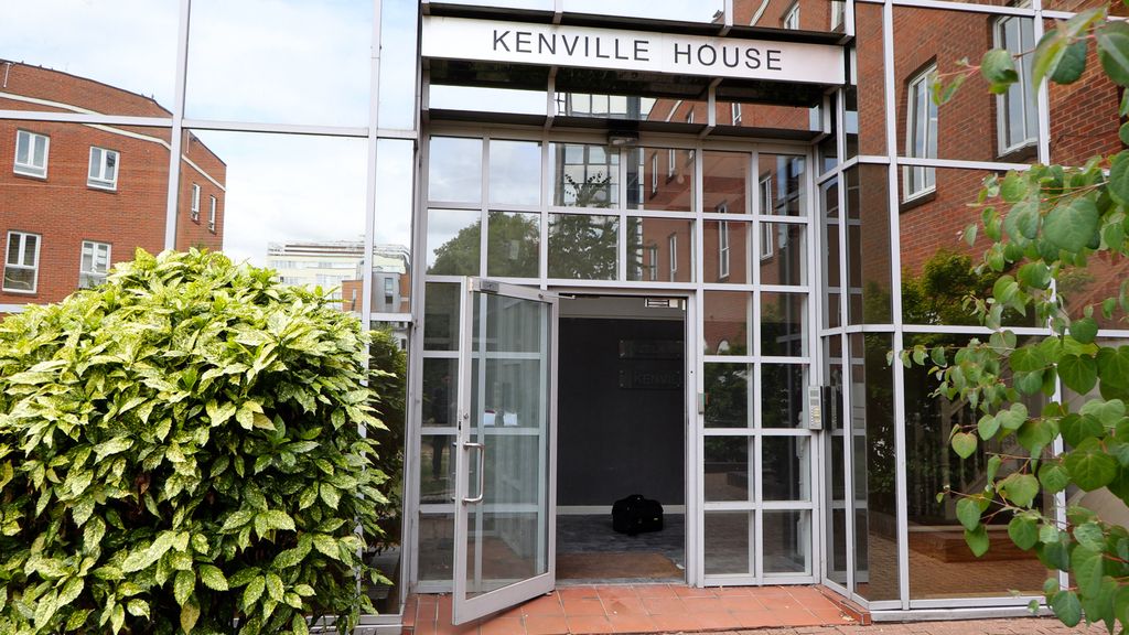 Property photo 1 of 3