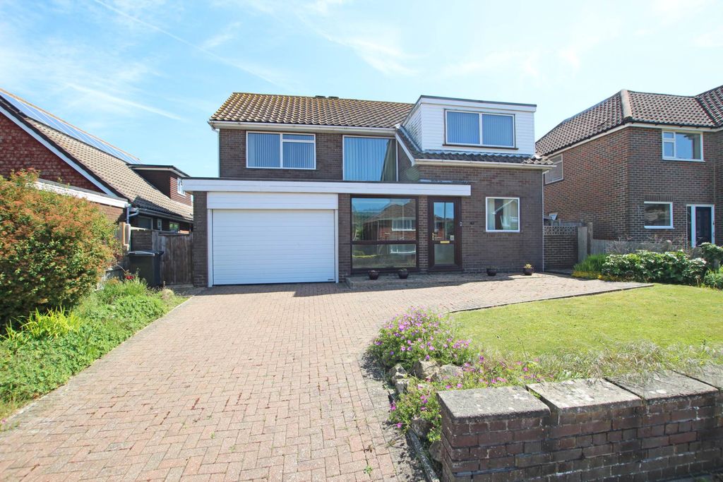 Property photo 1 of 29