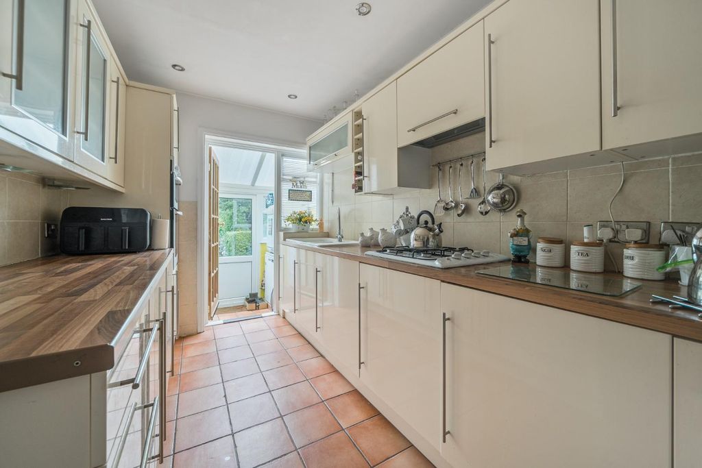Property photo 3 of 17 1466772-5-6A2c1B2Beca90.Jpg
