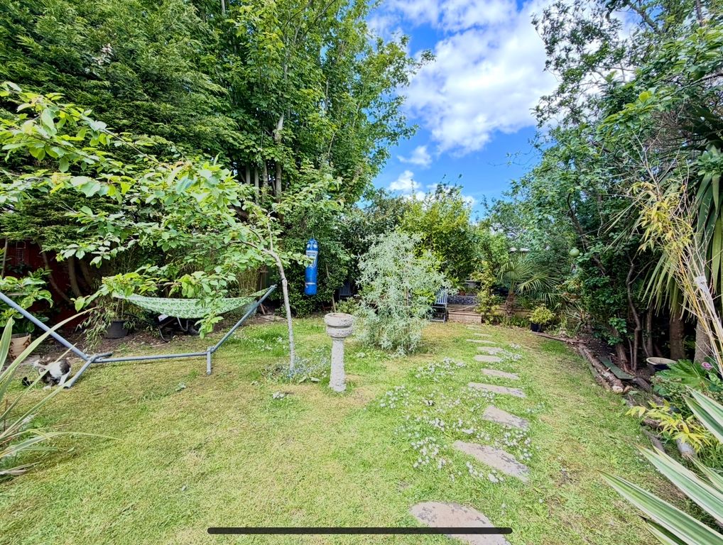 Property photo 2 of 23 Img_2294