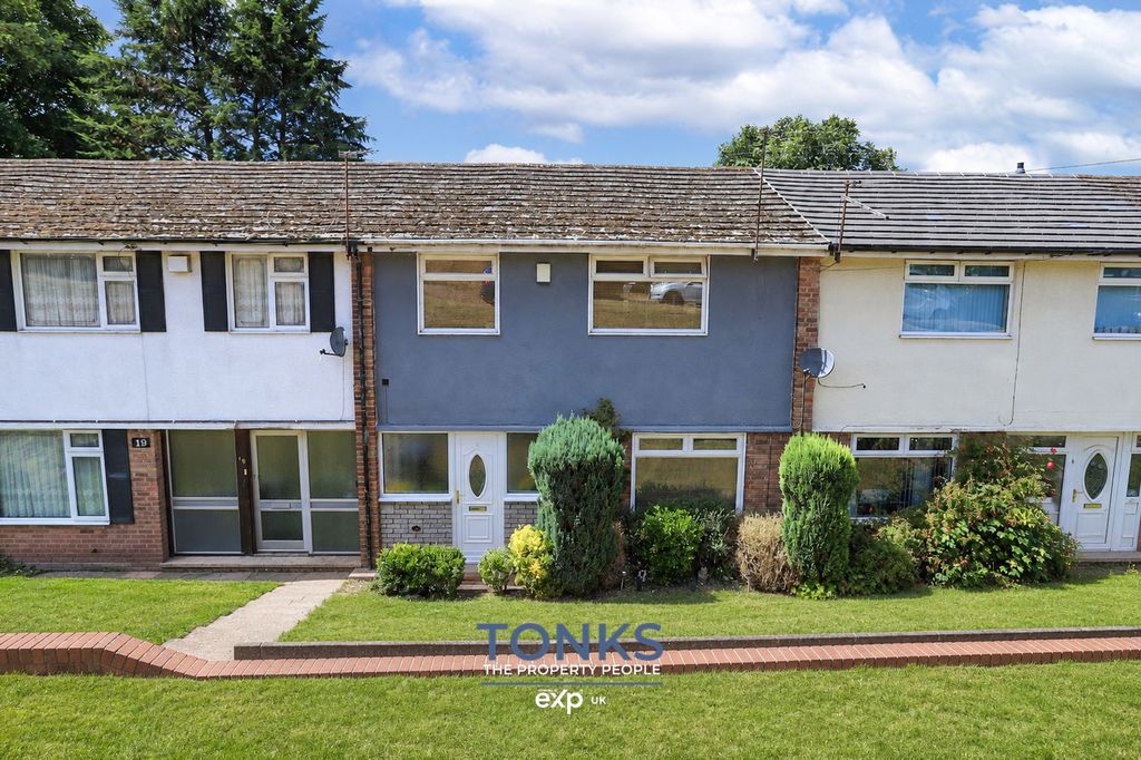 Property photo 1 of 25