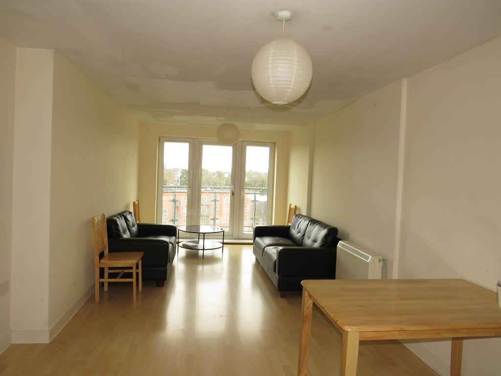 Property photo 2 of 9