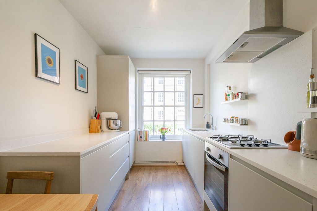 Property photo 2 of 16 Kitchen