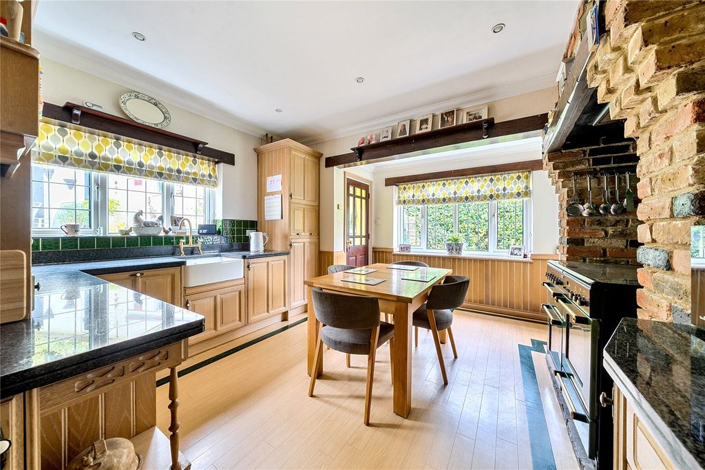 Property photo 3 of 19 Picture No. 08