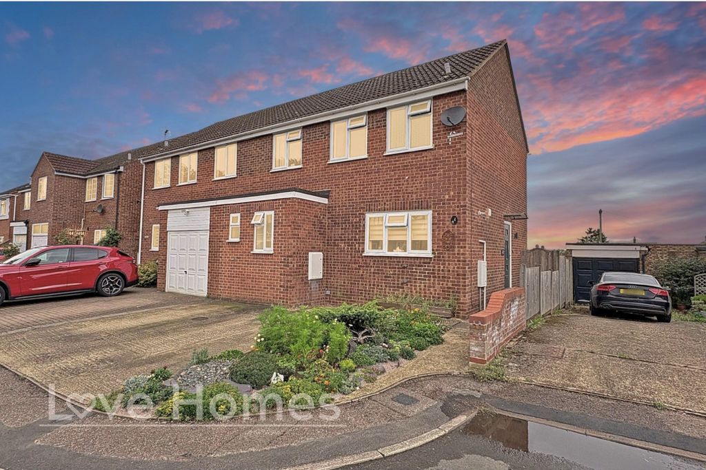 Property photo 1 of 13 4280051