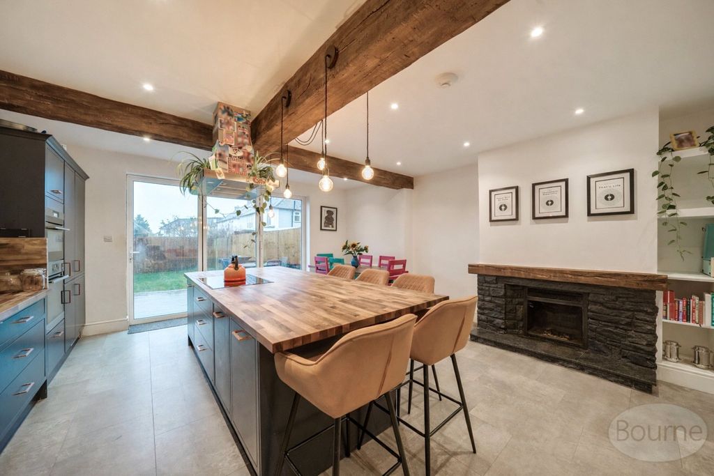 Property photo 3 of 17 Picture No. 46