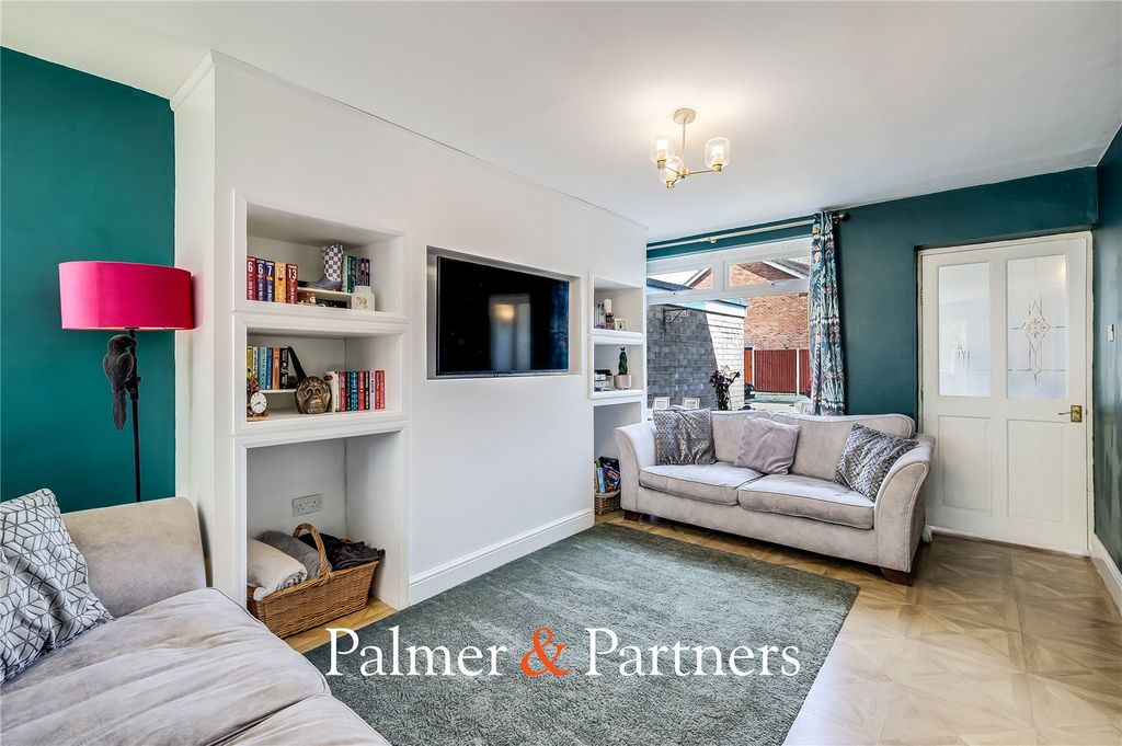 Property photo 3 of 22 Picture No. 03