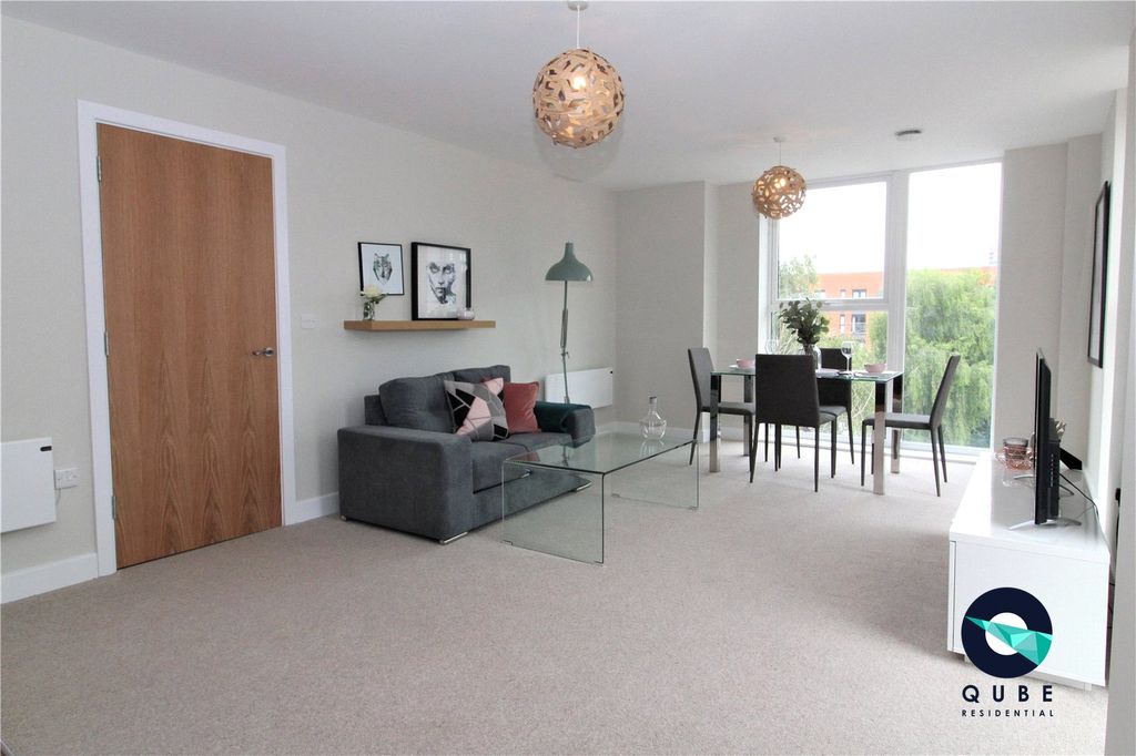 Property photo 3 of 14 Picture No. 24