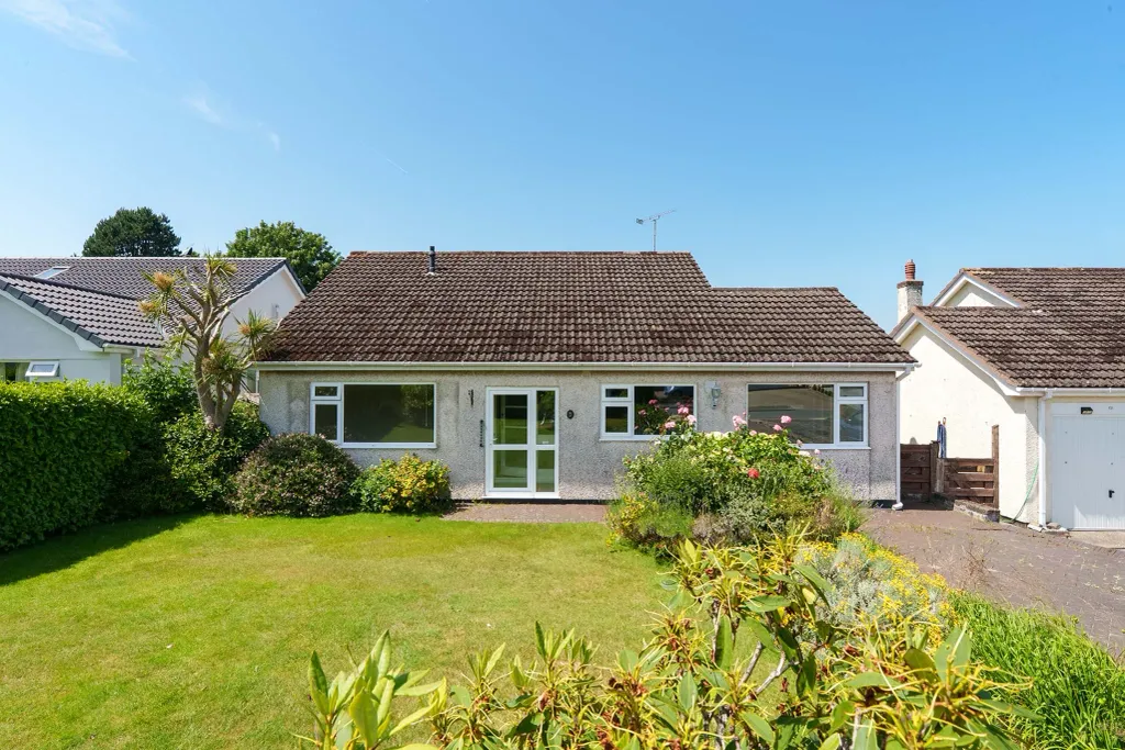 Property photo 1 of 23