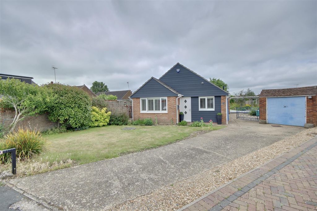 Property photo 1 of 18 0Bd85Ccd-3Eca-40Fb-Bbe4-A51Ea5B2B3Df_1_201_A.Jpeg