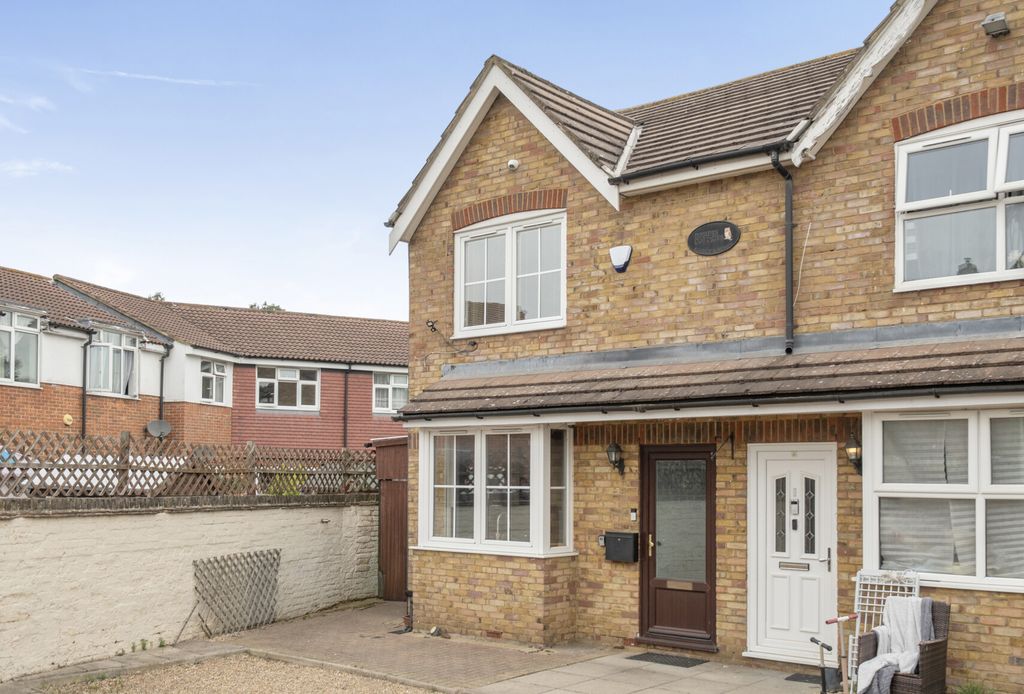 Property photo 2 of 23 1-6A19E67Cef8B5-1...