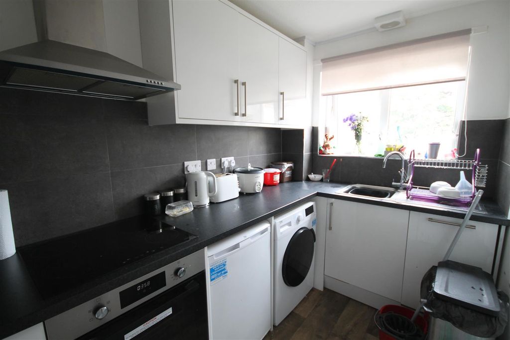 Property photo 3 of 14 Img_4939.Jpg
