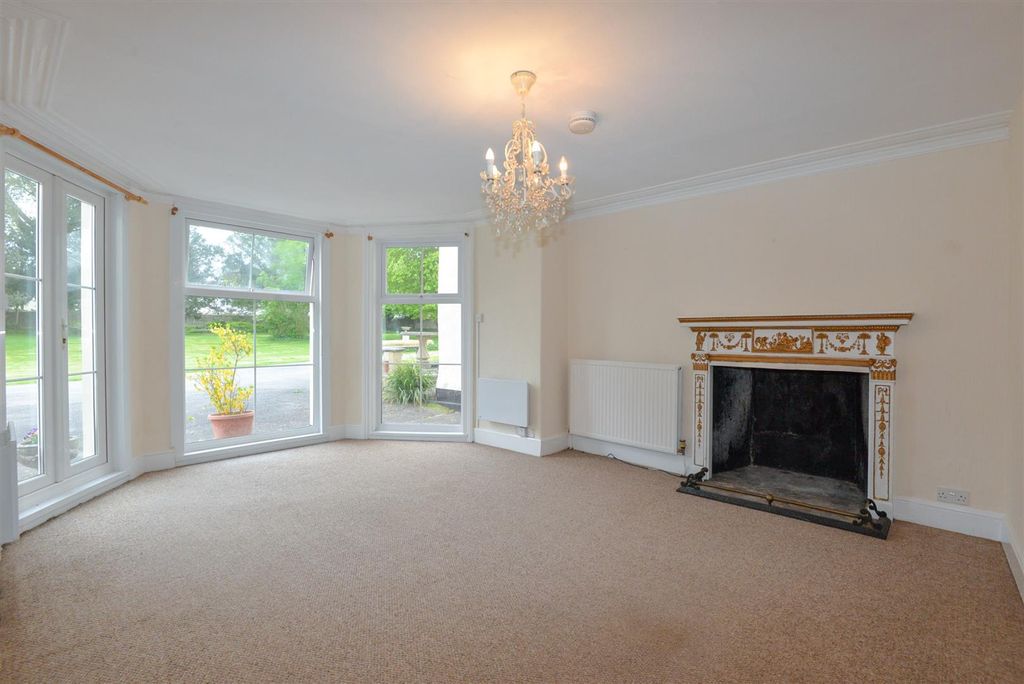 Property photo 2 of 16 Living Room 1.Jpg