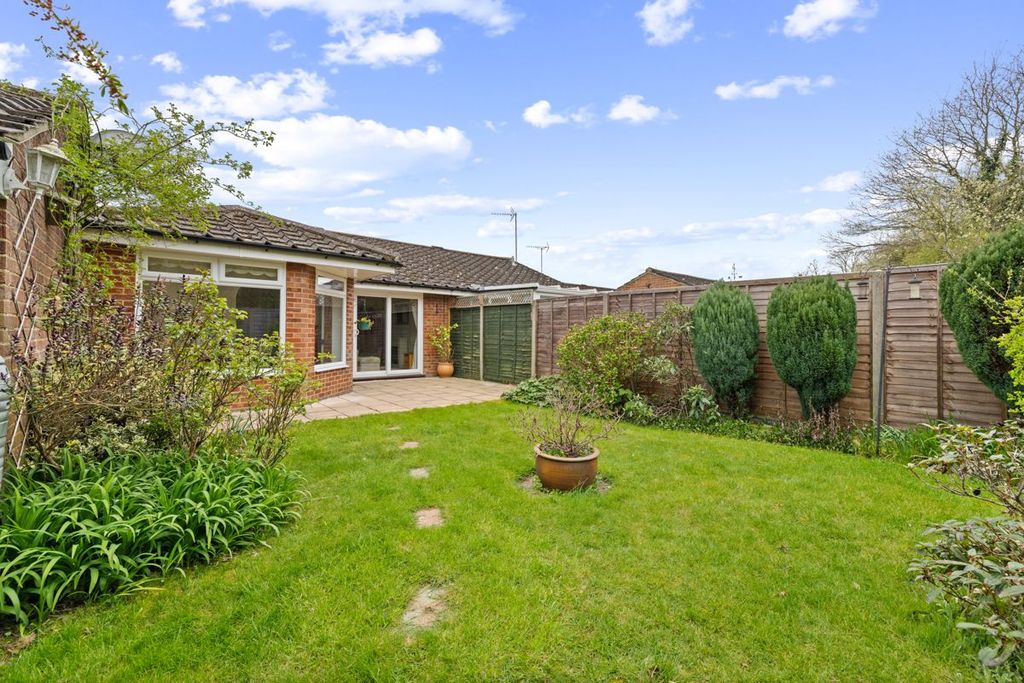 Property photo 2 of 16