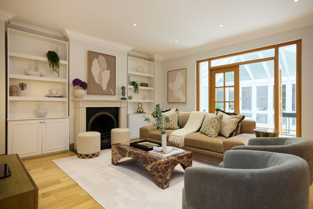 Property photo 1 of 29