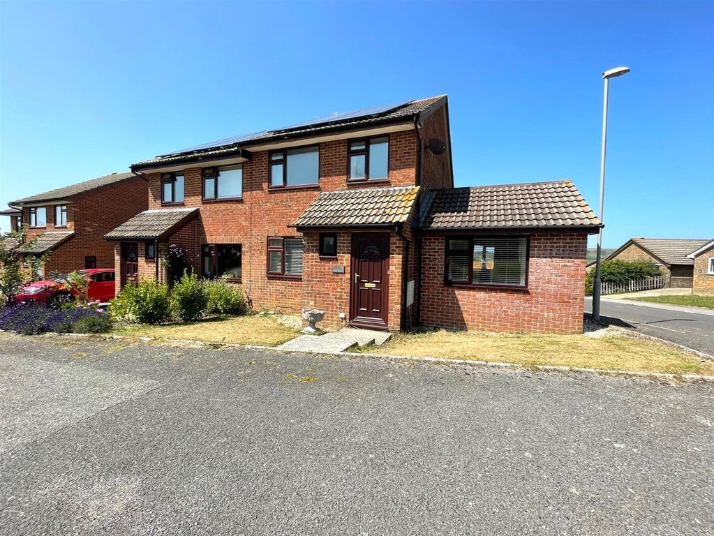 Property photo 1 of 22 4240 Windowcard.Jpg