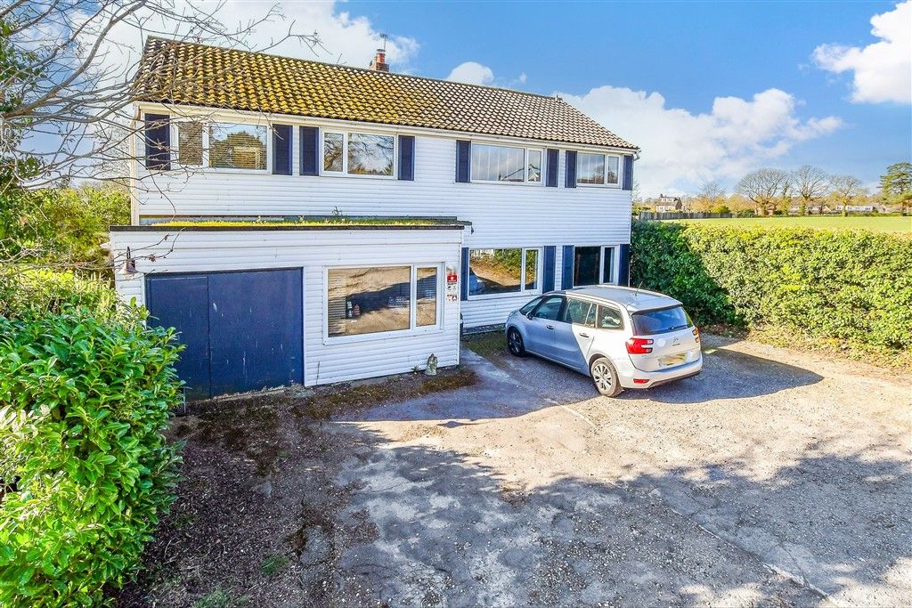 Property photo 2 of 19 External (Web)