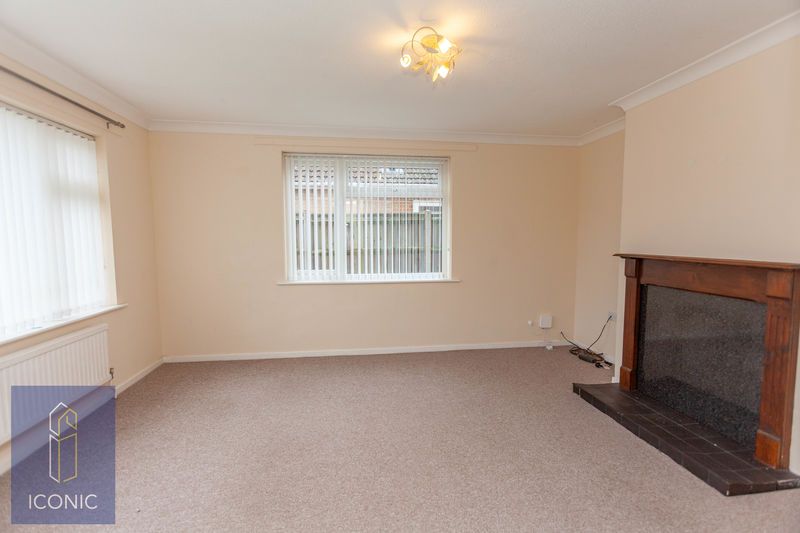 Property photo 2 of 9 Photo 3