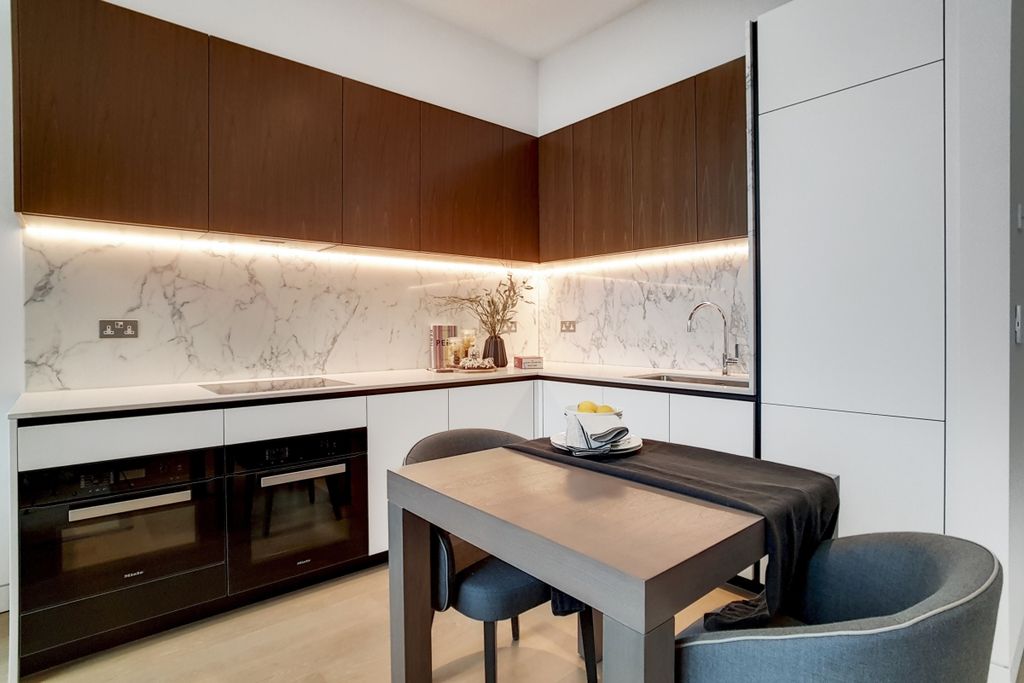 Property photo 2 of 15 9_Kitchen_Recepti...