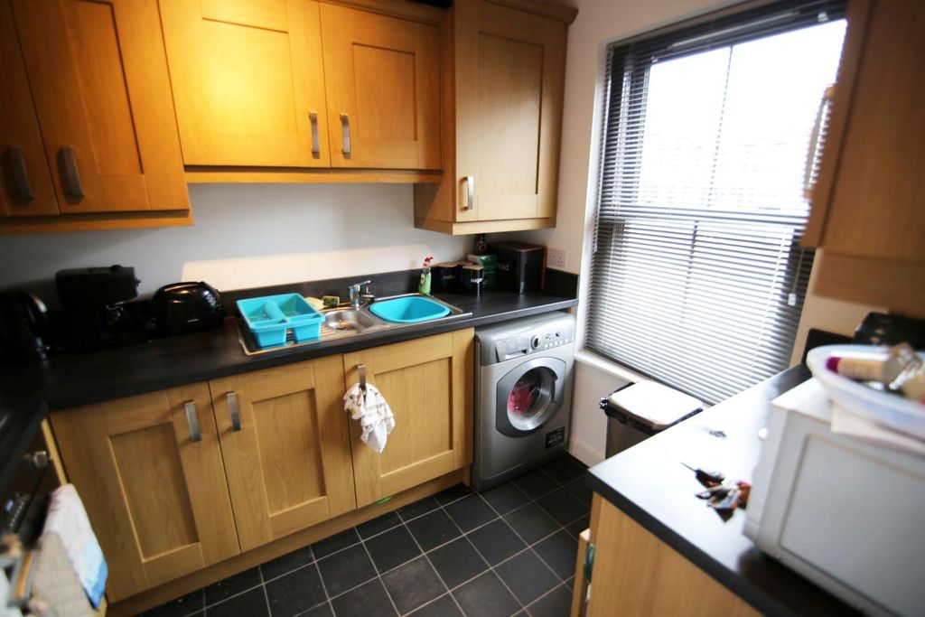 Property photo 3 of 6 7 Moffatt (1) (Large) .1.Jpg