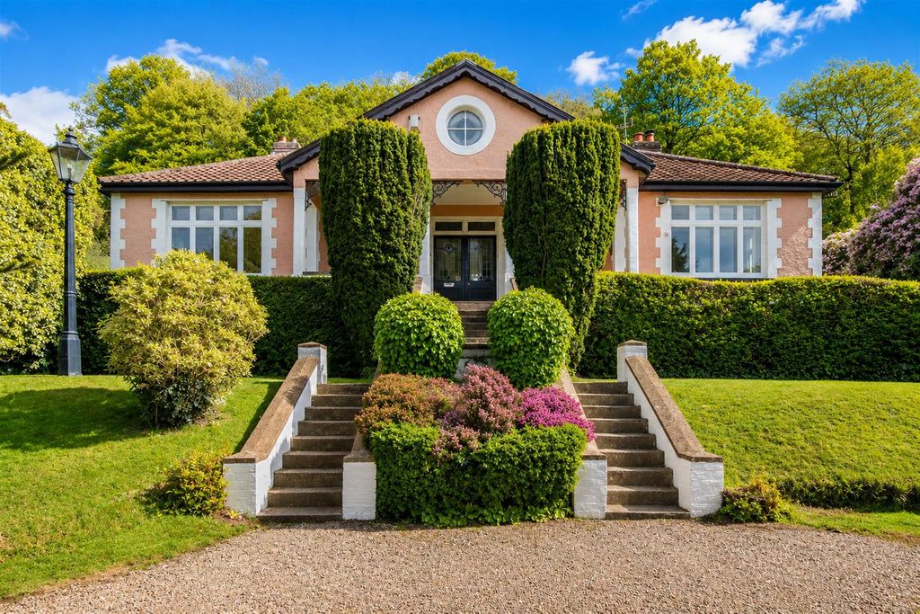 Property photo 1 of 24