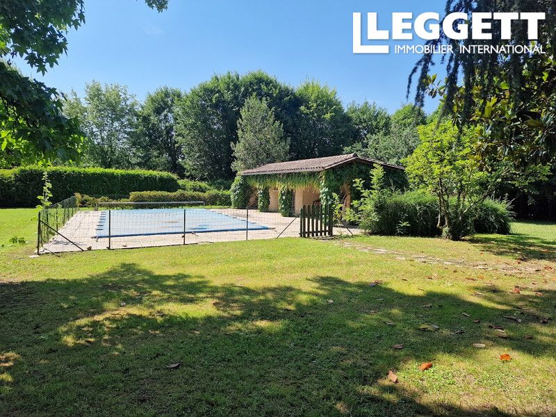 Property photo 2 of 10