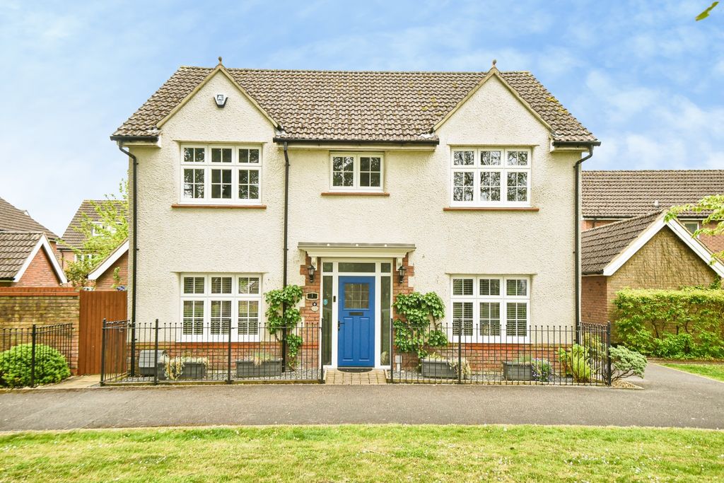 Property photo 1 of 22