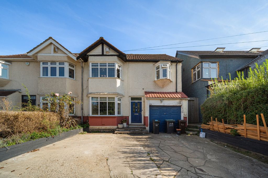 Property photo 1 of 16 4410131