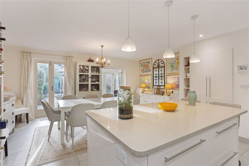 Property photo 2 of 12 Kitchen/Bfast Room