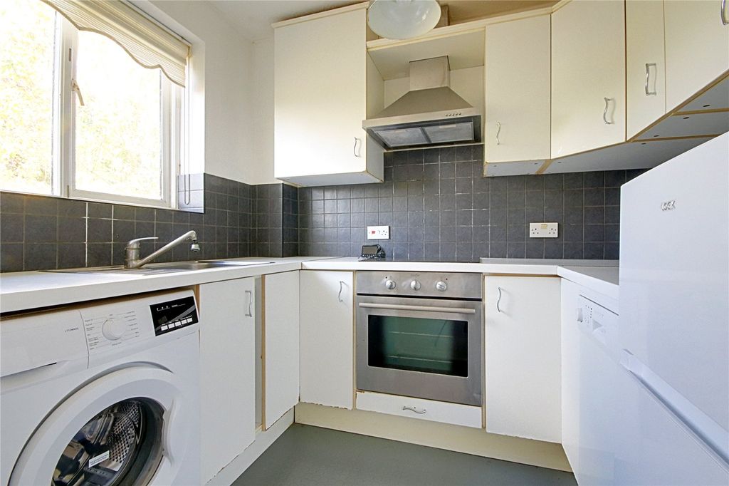 Property photo 2 of 11 Picture No. 02