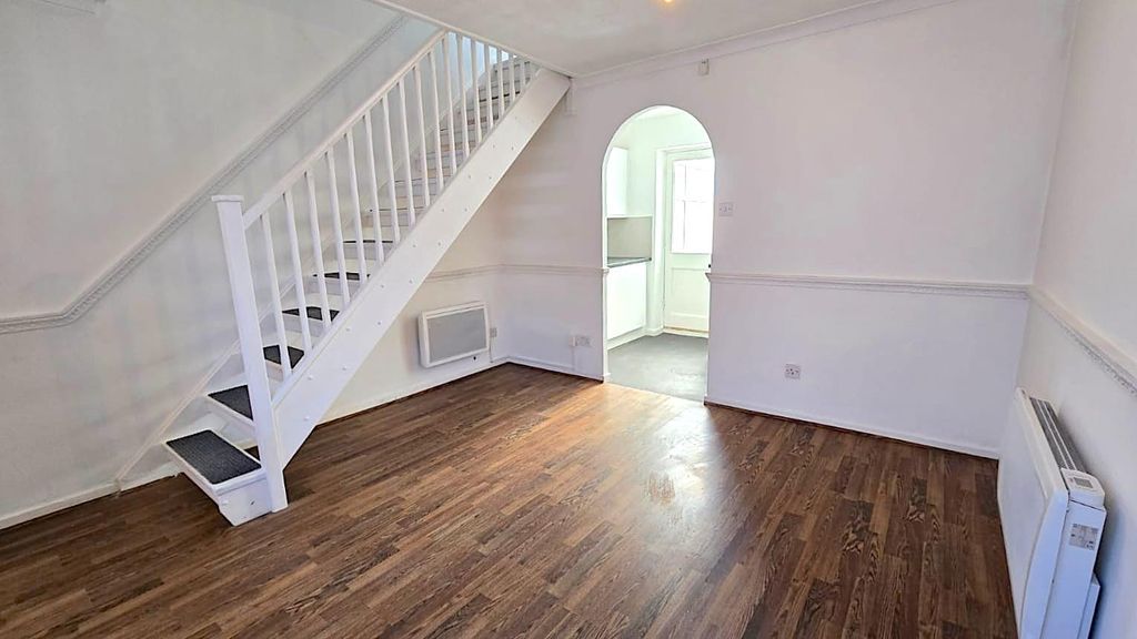 Property photo 3 of 10 Whatsapp Ge 2025-04-01 At 13.08.41.Jpeg