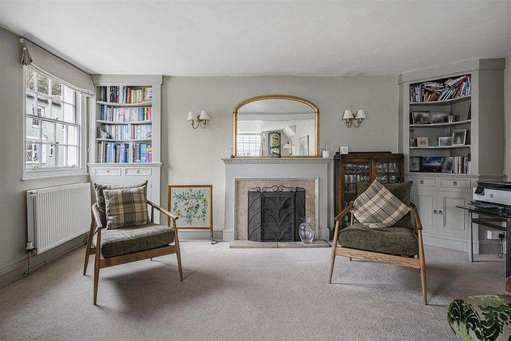 Property photo 3 of 24 11_61355.Jpg