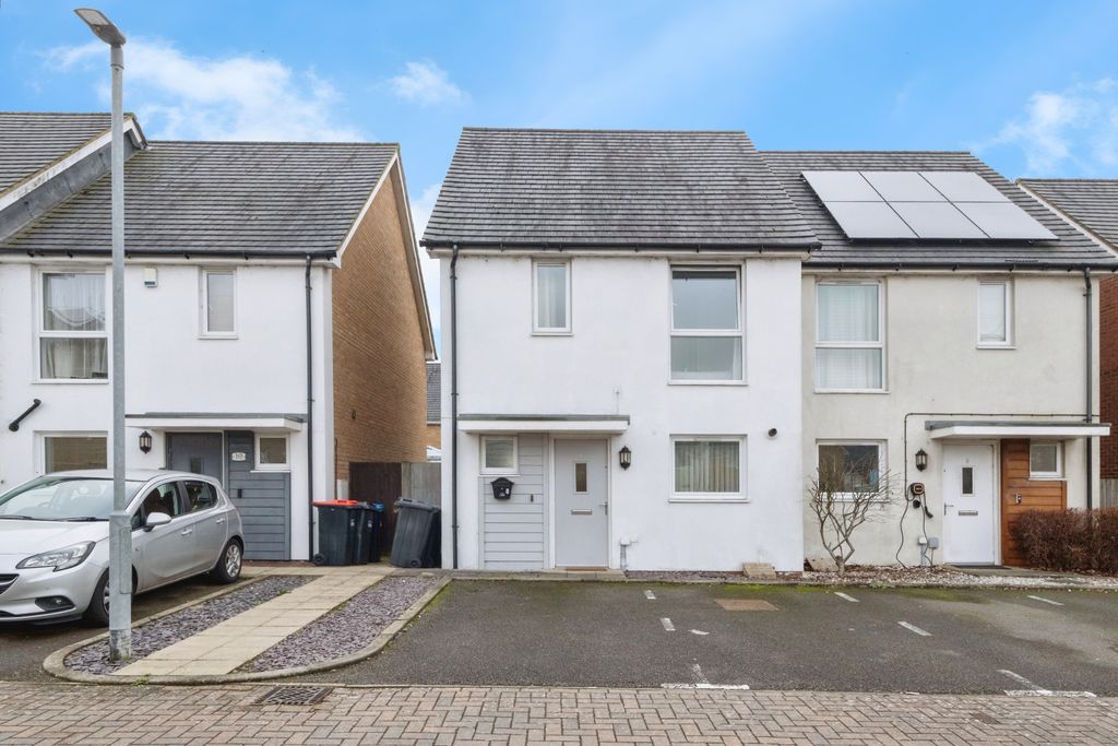 Property photo 1 of 20