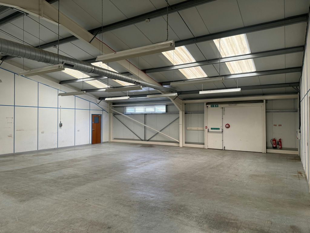 Property photo 2 of 8 13.Jpg