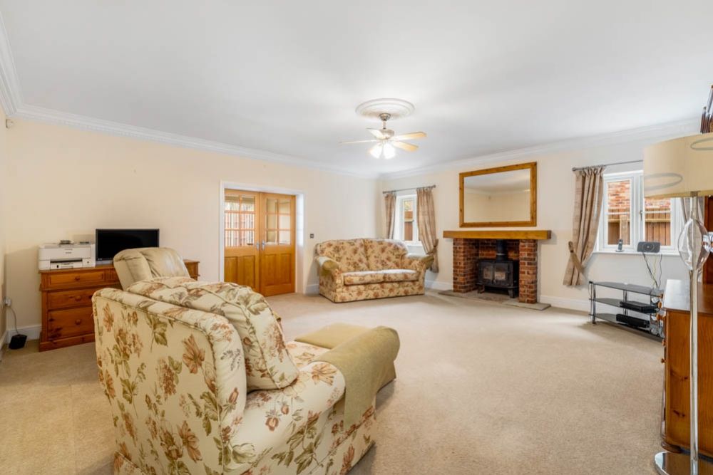 Property photo 2 of 40 Bailey House (Sleaford)-19