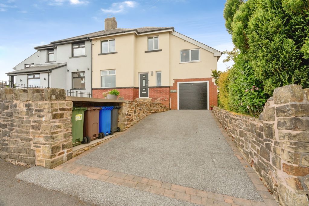 Property photo 1 of 26 Pbox-Img.Jpg