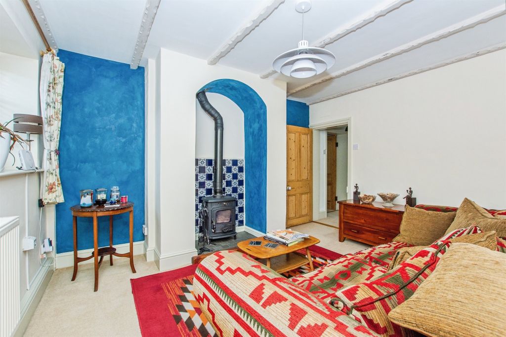 Property photo 3 of 19
