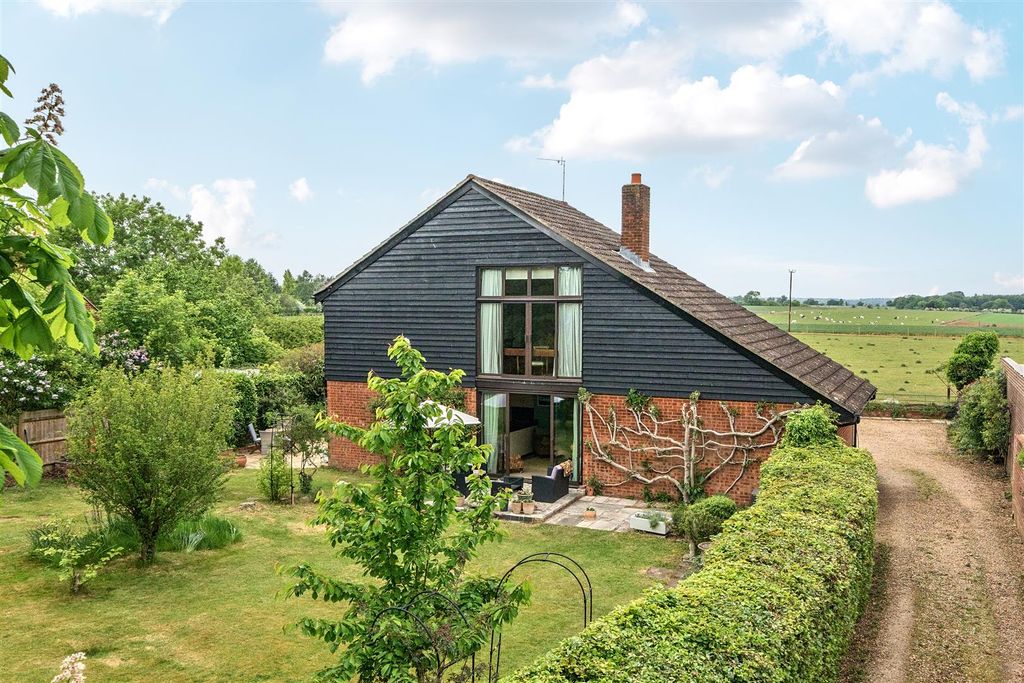 Property photo 1 of 40