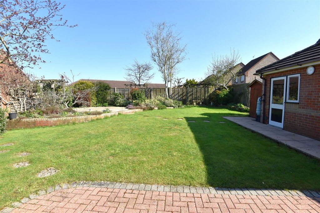 Additional image 8 of 4 bed detached house for saleSwallowfields, Gillingham SP8