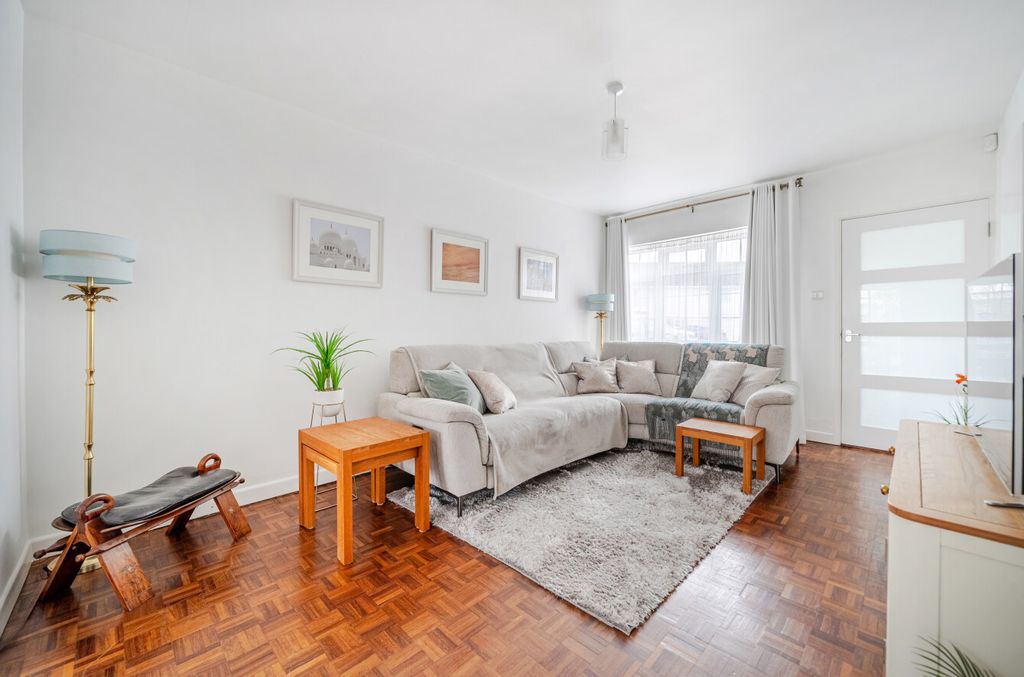 Property photo 2 of 12 1425269-2-69B0400...