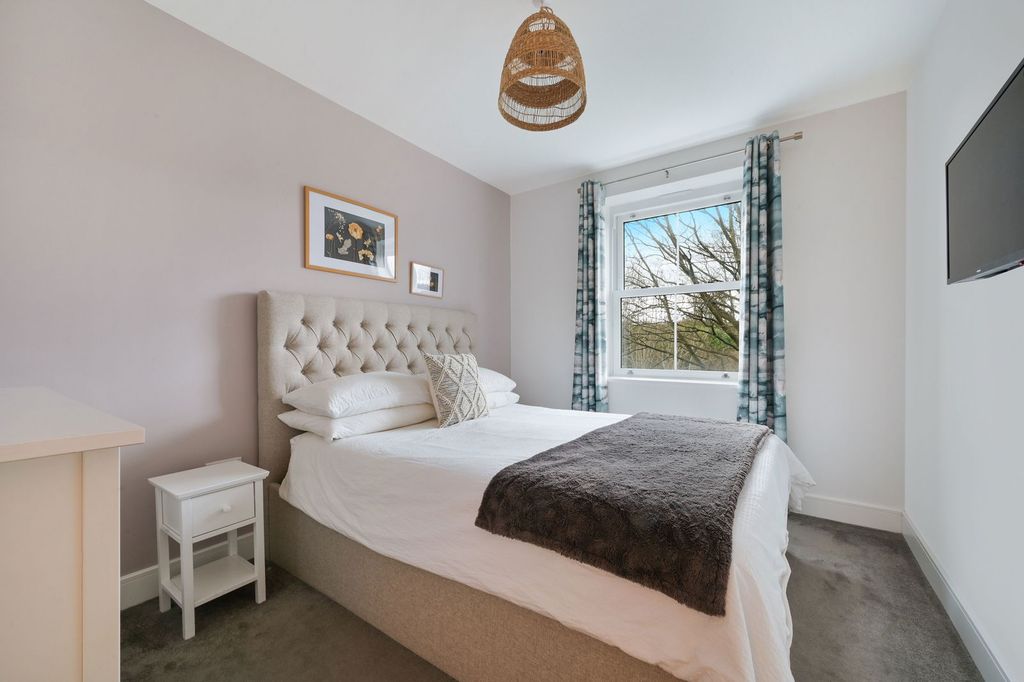 Additional image 10 of 2 bed flat for saleStation Road East, Oxted, Oxted RH8