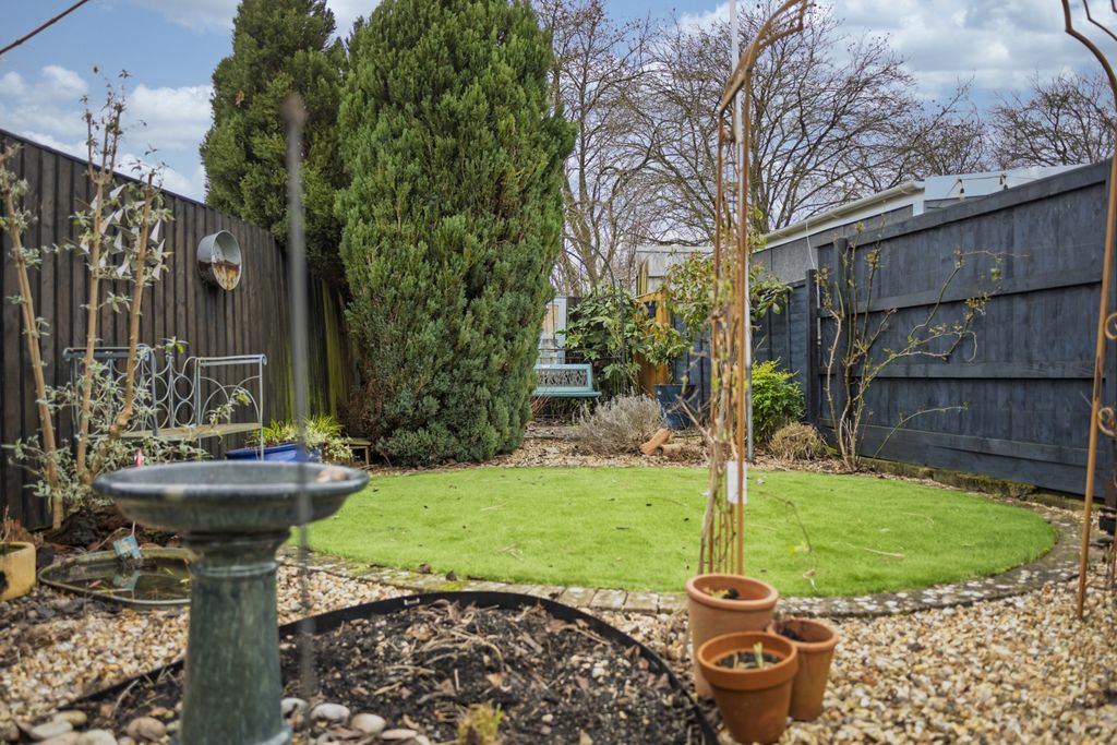 Property photo 3 of 25 Dsc_4714-Edit