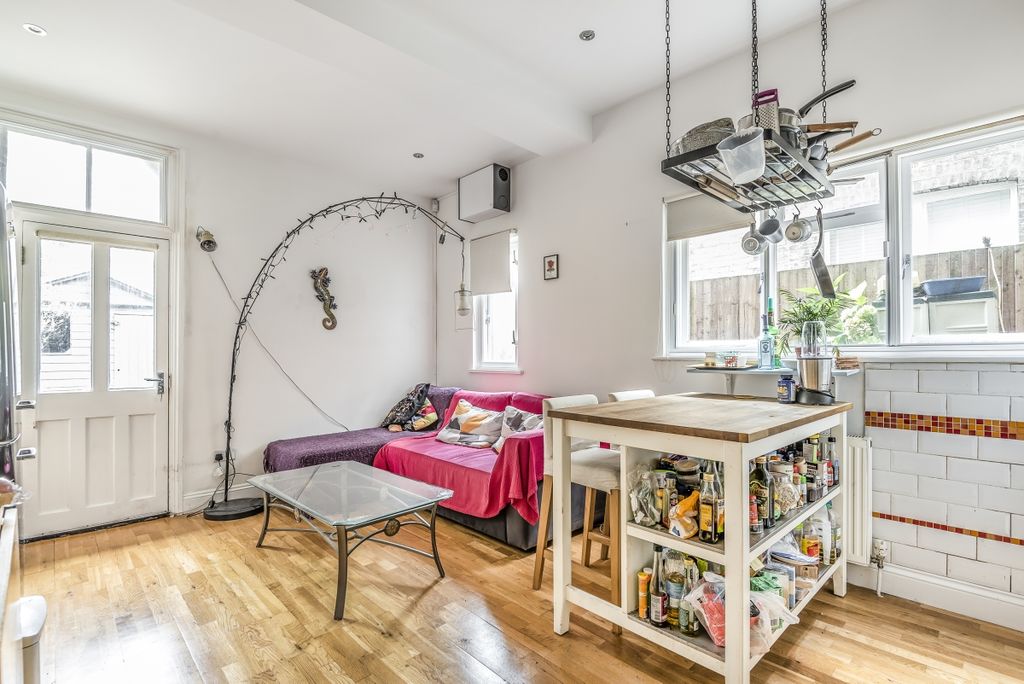 Property photo 1 of 14 368356 (2)