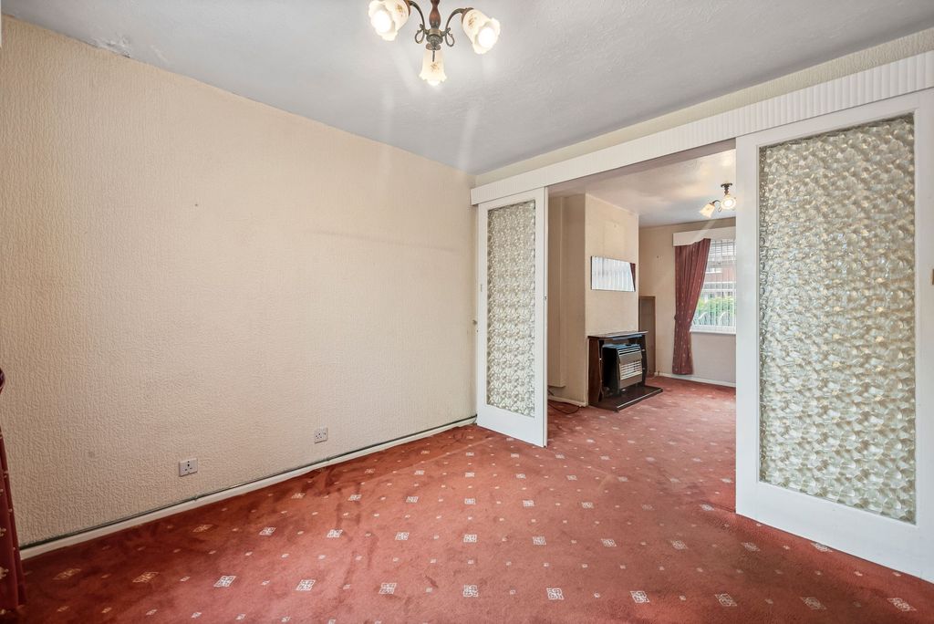 Property photo 3 of 25
