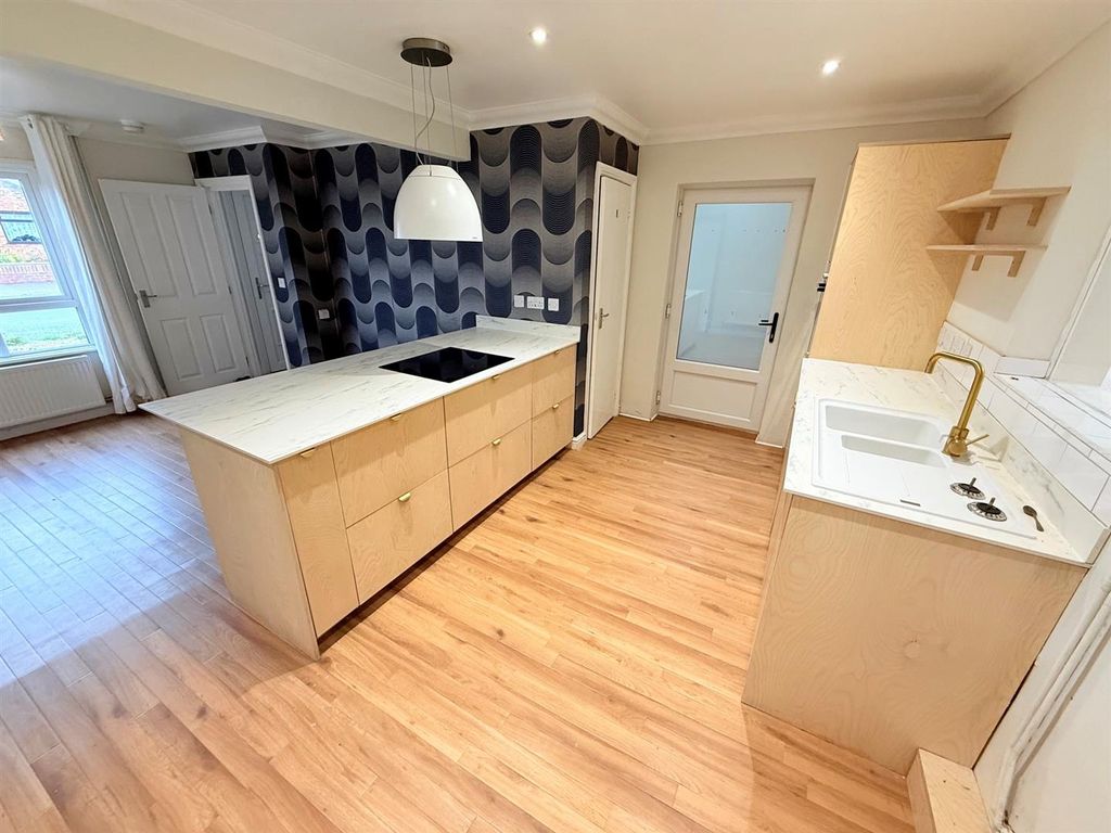 Property photo 3 of 19 Open Plan Kitchen/Dining/Living Room